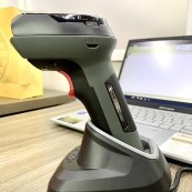 Máy quét mã vạch không dây 2D Syble XB-D70BT